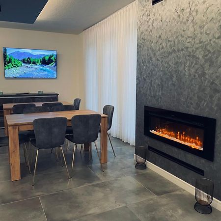 Vila Diamond Lux&Spa Sovata Bagian luar foto