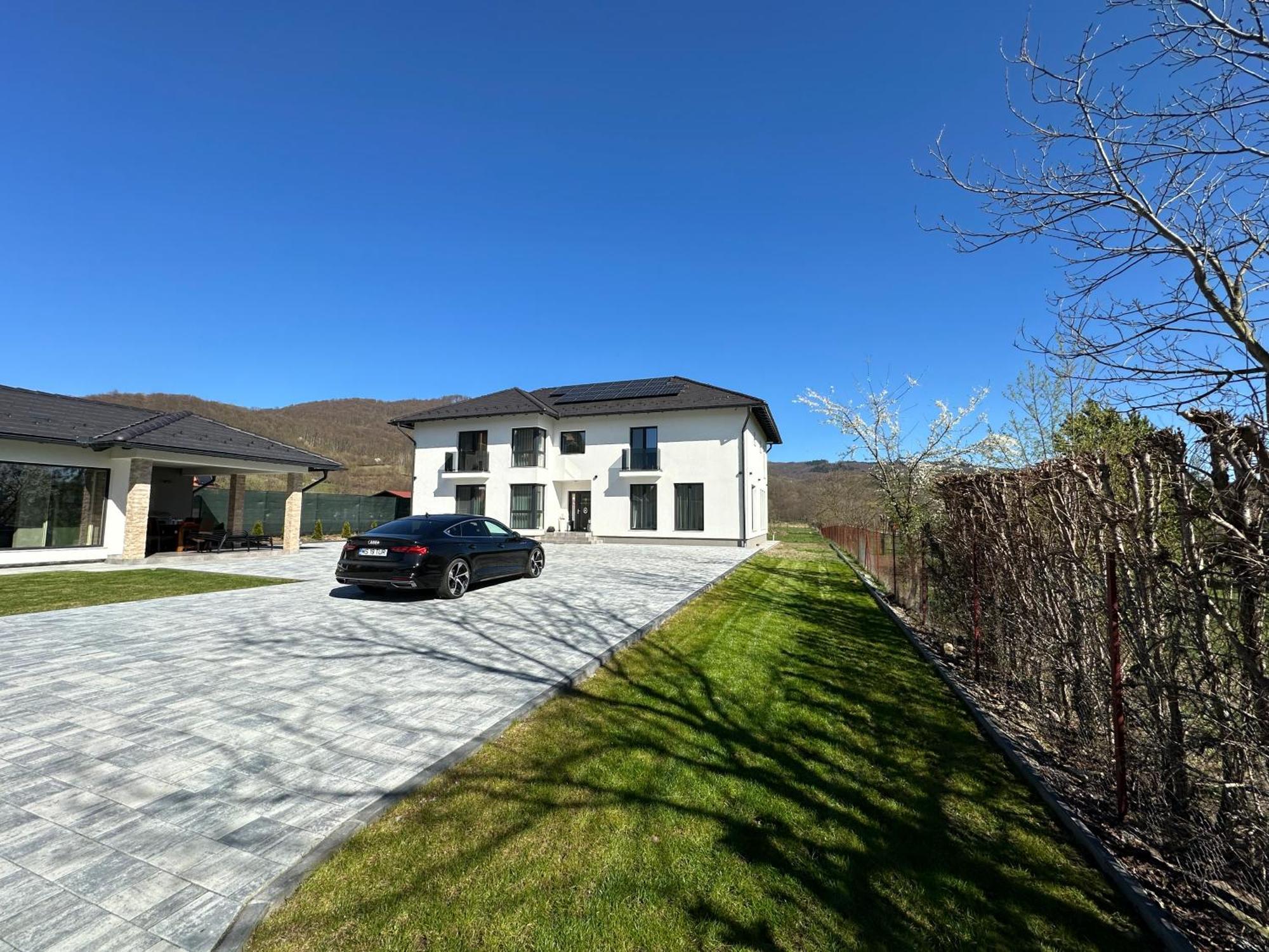 Vila Diamond Lux&Spa Sovata Bagian luar foto